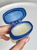 Sáp Dưỡng Ẩm Vaseline Pure Petroleum Jelly 49G-2